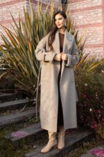 Yırtmaçlı Alpaka Kumaşından Manto - Görsel 7